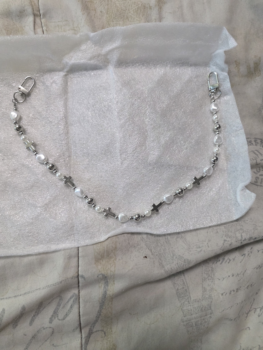 Source Unknown Silver and White Cross Bead Purse Charm